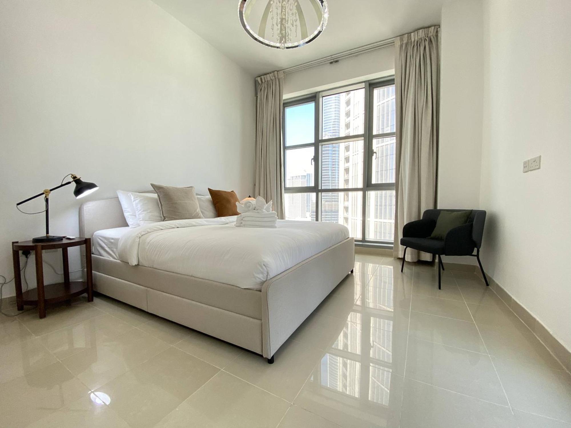 Lux Bnb Standpoint Tower Burj & Fountain Views Dubai Bagian luar foto