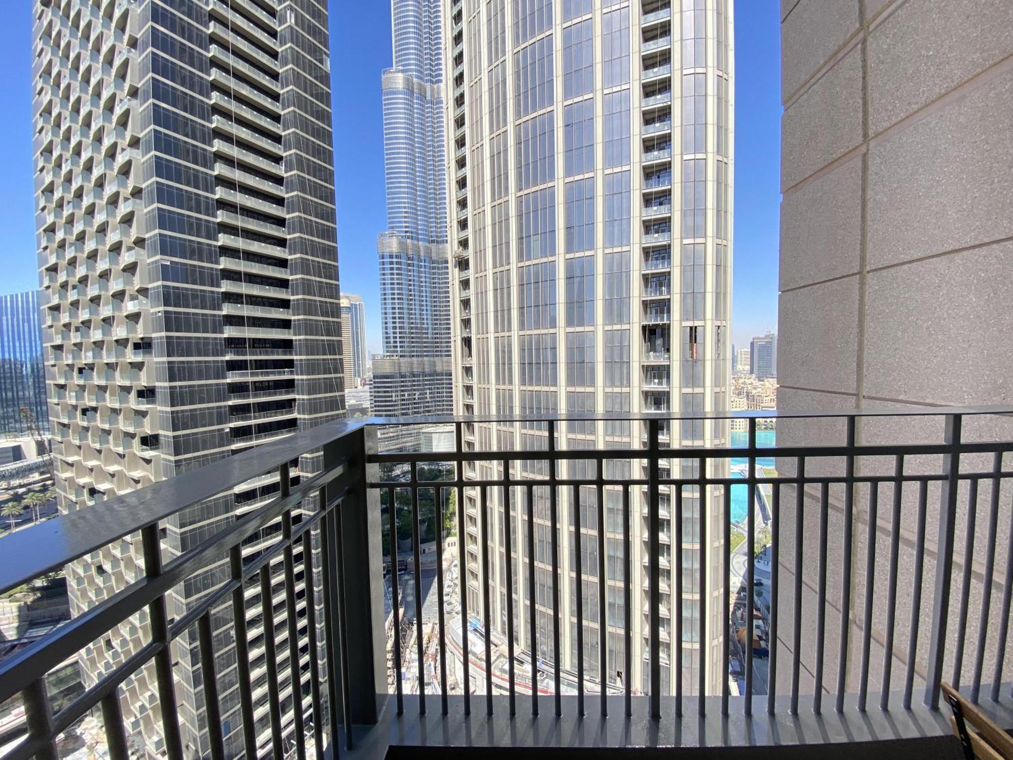 Lux Bnb Standpoint Tower Burj & Fountain Views Dubai Bagian luar foto