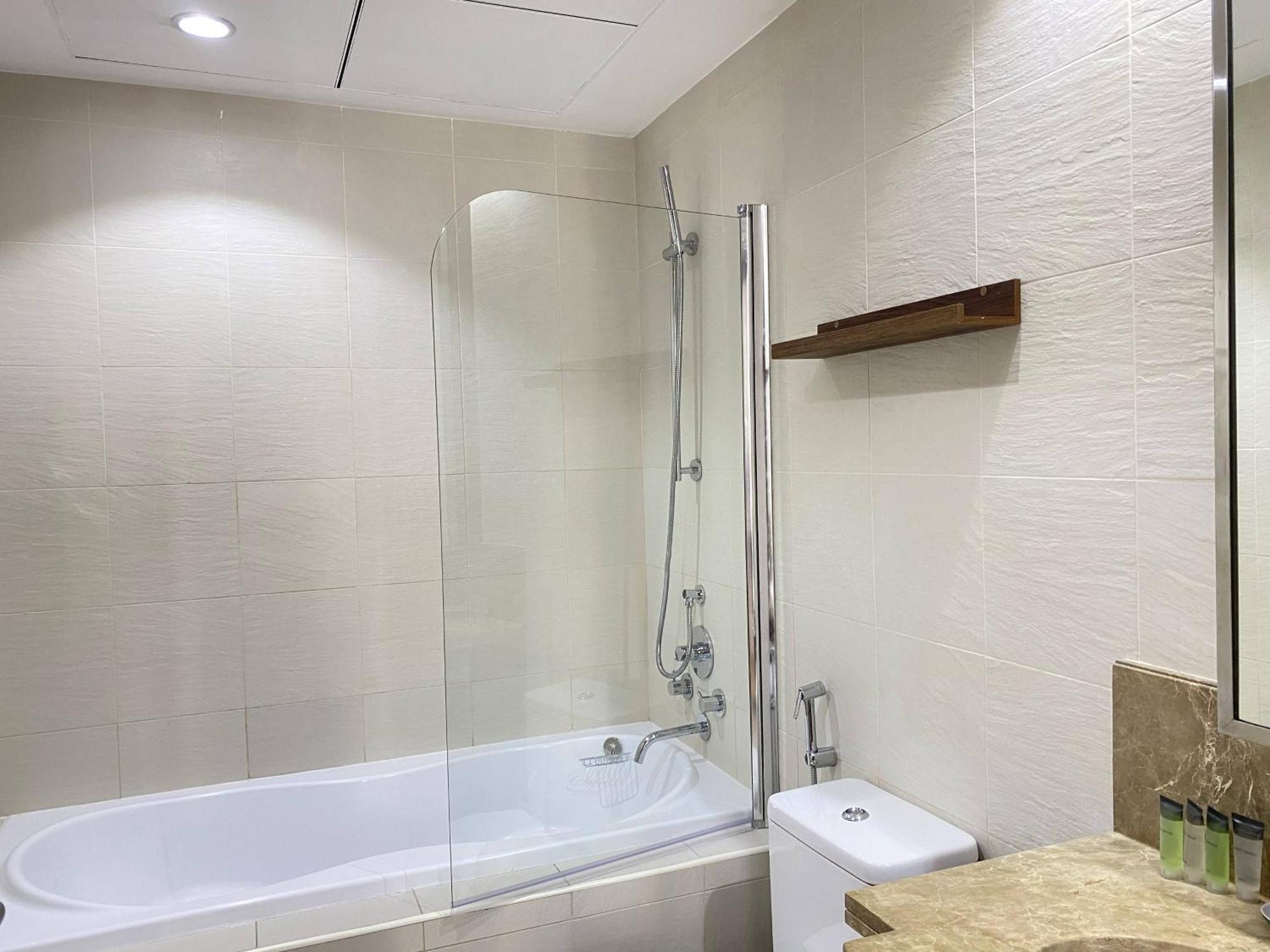 Lux Bnb Standpoint Tower Burj & Fountain Views Dubai Bagian luar foto